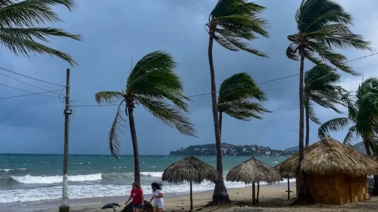 ¡Ciclón Simon se acerca a México! Este día podría formarse y estos estados están en la mira