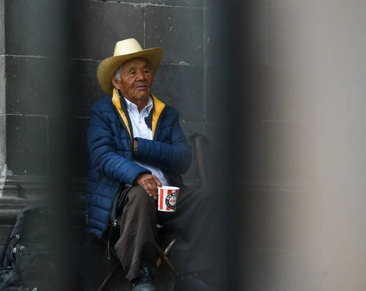 El dilema de los hogares mexicanos: la población mayor se dispara y los cuidadores profesionales no alcanzan